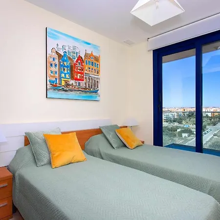 Ch Oasis Sea Senses Punta Prima * Торевьиа